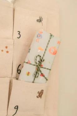 Adventskalender, ongebleekt bio-katoen, bosvondsten, 115 x 40 cm