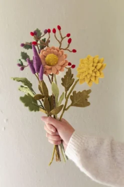 Bloem dahlia, vilt, geel, 35 cm
