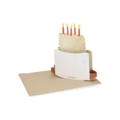 Kaart 3D met envelop, taart met kaarsen