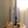 Kandelaar, beschilderd, blauw glas, bloem, 12,5 cm