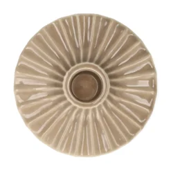 Kandelaar, porselein, geschulpt, lichtbruin, Ø10,2 cm x 3,2 cm