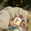 Kerstbal, katoenmaché, bosdieren, wit, Ø7 cm