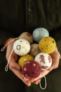 Kerstballen, vilt, met bloem, ster en maan, set van 8, Ø5 cm
