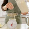 Retro keukenweegschaal, metaal, wit, 1 kg