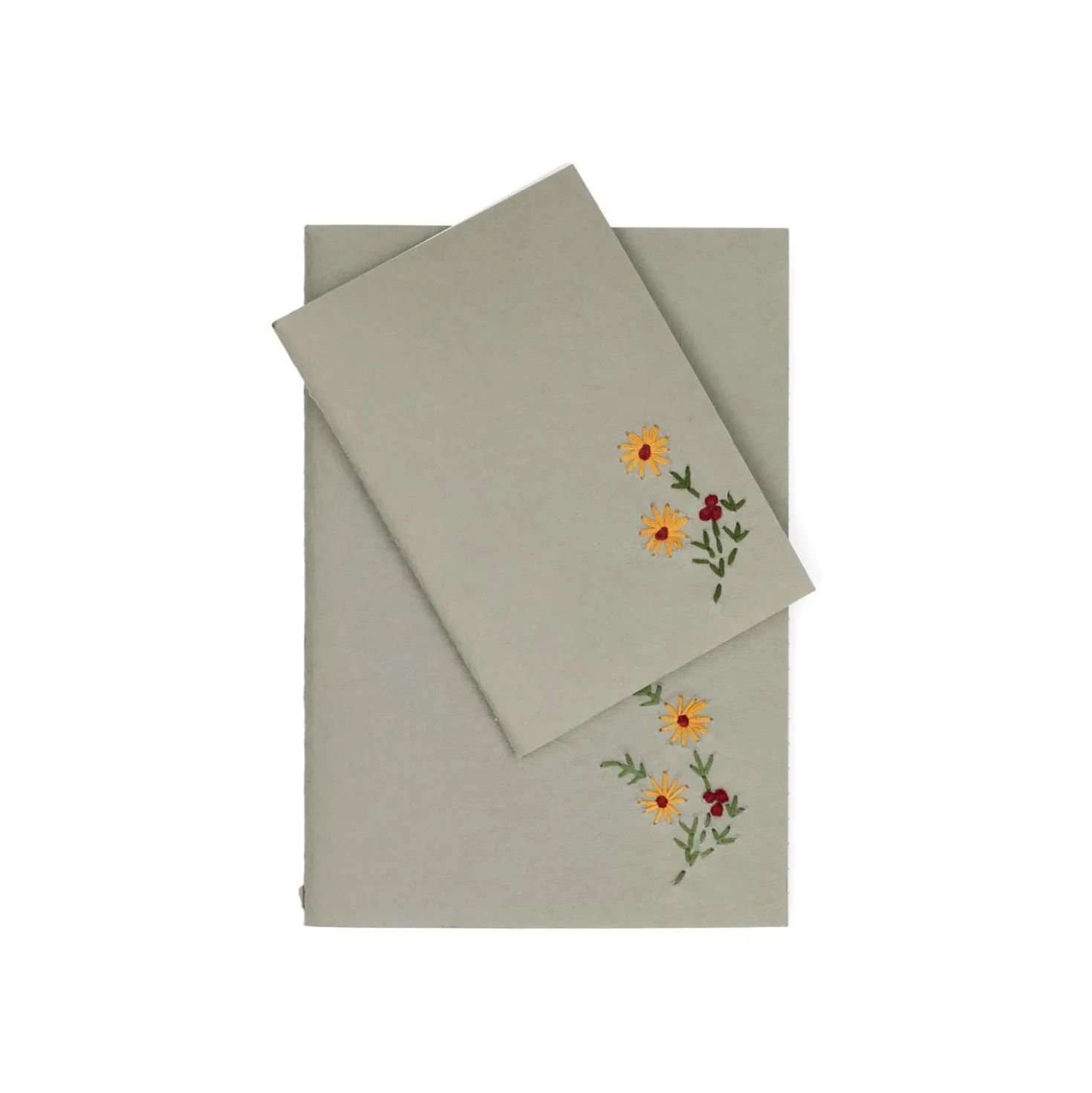 Schrift, gekleurd kraftpapier, geborduurde bloem, A5